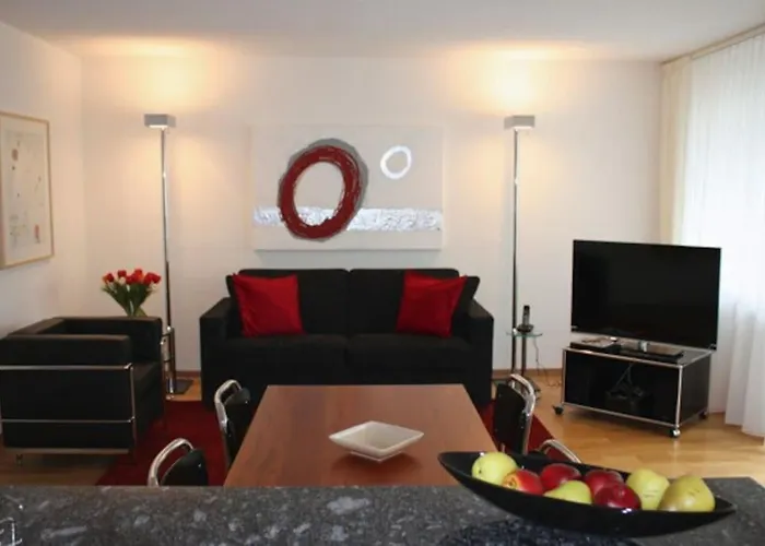 Executive 1Bd Flat In City Center - Hoesch 3
