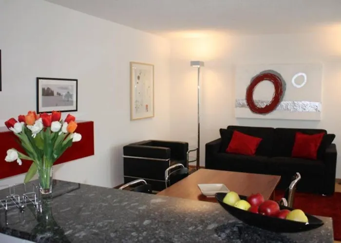 Executive 1Bd Flat In City Center - Hoesch 3